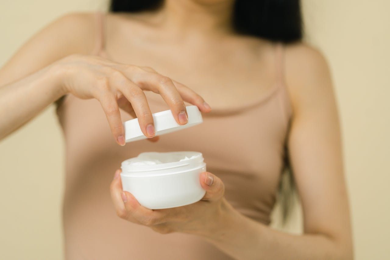 Roślinny wosk jojoba w zastosowaniach pielęgnacji skóry